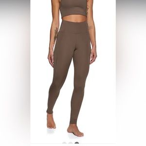 Worn once Girlfriend Collective high rise compression leggings size XXL